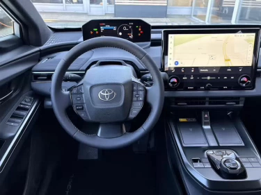 Foto van Toyota C-HR+