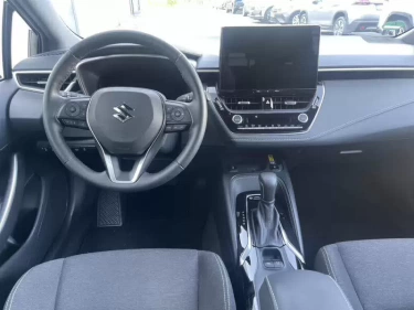 Foto van Suzuki Swace