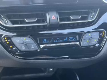 Foto van Toyota C-HR
