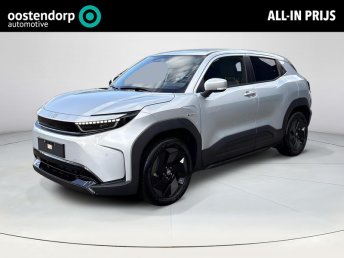 Toyota Urban Cruiser Dynamic 61 kWh **SPLENDID SILVER/ NIEUWE AUTO/ DIRECT LVERBAAR** nieuw 2026