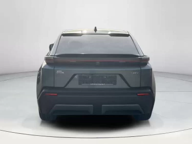 Foto van Toyota C-HR+