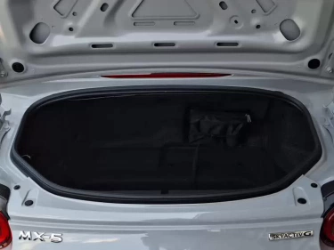 Foto van Mazda MX-5