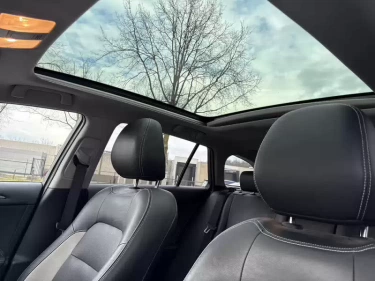 Foto van Toyota Avensis Touring Sports