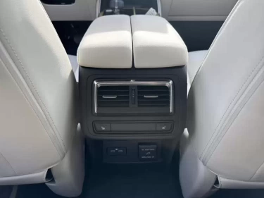 Foto van Mazda CX-60