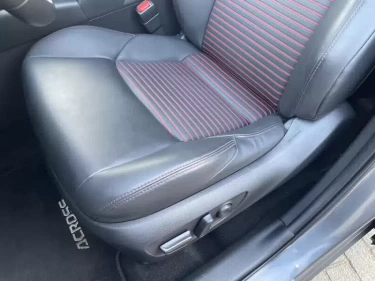 Foto van Suzuki Across