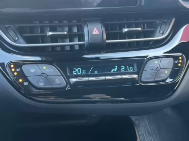 Foto van Toyota C-HR