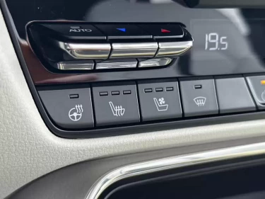 Foto van Mazda CX-60