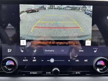 Foto van Toyota C-HR+
