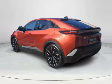 Foto van Toyota C-HR+