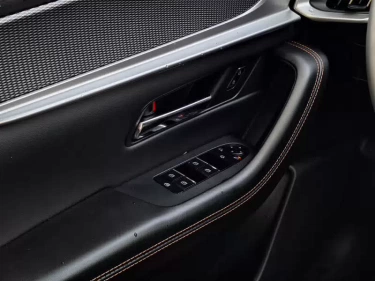 Foto van Mazda CX-60