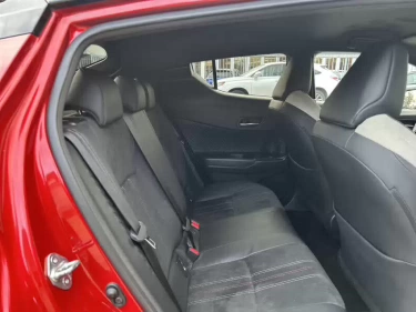 Foto van Toyota C-HR