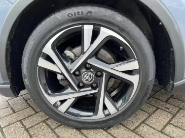 Foto van Toyota C-HR