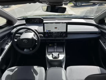 Foto van Toyota C-HR+