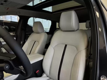 Foto van Mazda CX-80