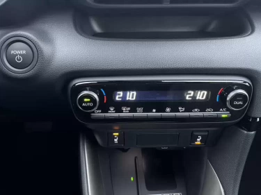 Foto van Mazda 2 Hybrid