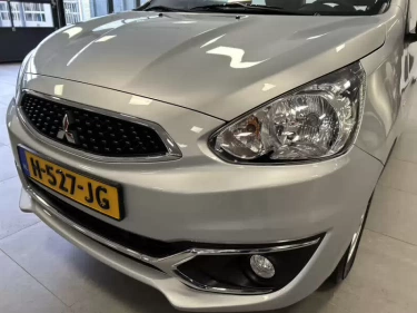 Foto van Mitsubishi Space Star