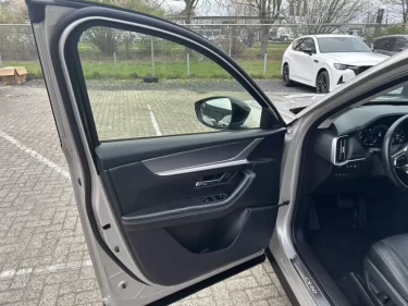 Foto van Mazda CX-60