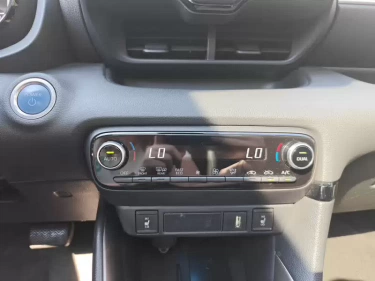 Foto van Mazda 2 Hybrid