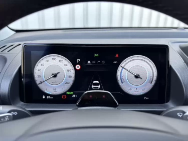 Foto van Hyundai INSTER
