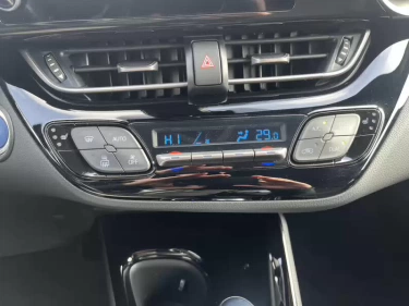 Foto van Toyota C-HR