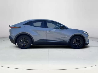 Foto van Toyota C-HR+