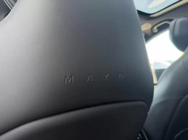 Foto van Mazda CX-6e