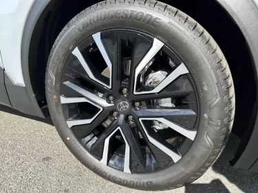 Foto van Toyota C-HR+