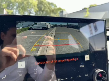 Foto van Toyota C-HR+