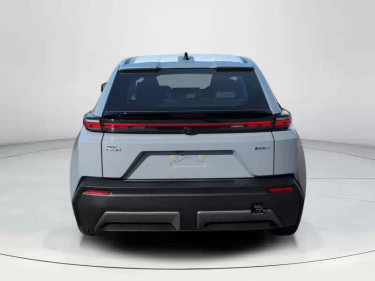 Foto van Toyota C-HR+