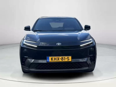 Foto van Toyota C-HR+