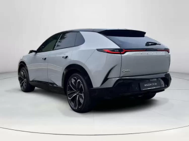 Foto van Mazda CX-6e