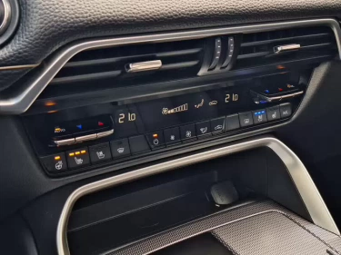 Foto van Mazda CX-60