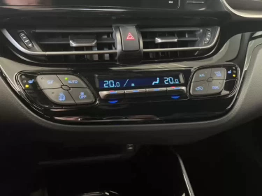 Foto van Toyota C-HR