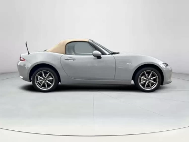 Foto van Mazda MX-5