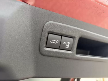 Foto van Toyota C-HR+