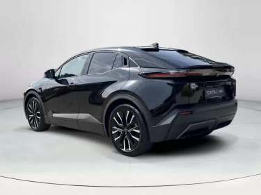 Foto van Toyota C-HR+