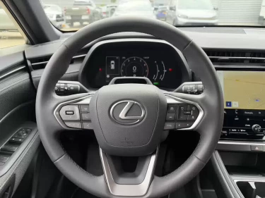 Foto van Lexus LBX