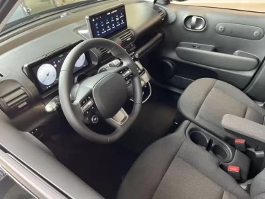 Foto van Hyundai INSTER