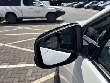 Foto van Toyota C-HR+