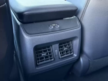 Foto van Toyota C-HR+