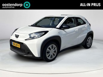 Toyota Aygo X 1.0 VVT-i S-CVT Play **AUTOMAAT/ ADAPTIEF CRUISE CONTROL/ PARKEERCAMERA** occasion 2023