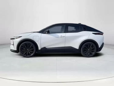Foto van Toyota C-HR+