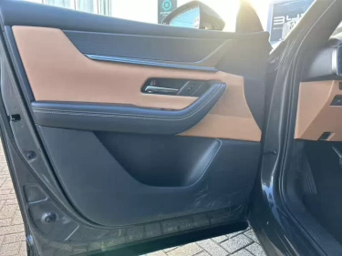 Foto van Mazda CX-60