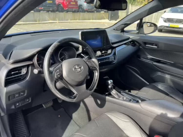 Foto van Toyota C-HR