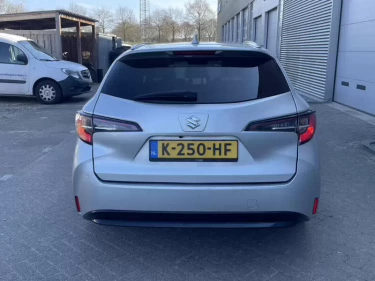 Foto van Suzuki Swace