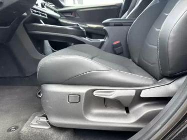 Foto van Toyota C-HR+