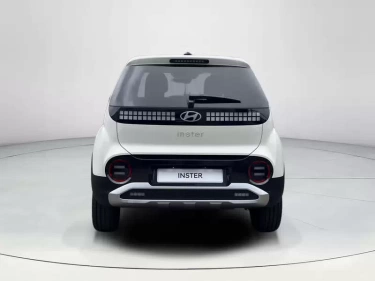 Foto van Hyundai INSTER