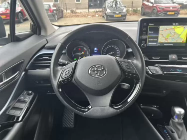 Foto van Toyota C-HR