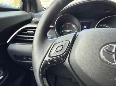 Foto van Toyota C-HR