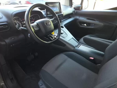 Foto van Toyota PROACE CITY Verso